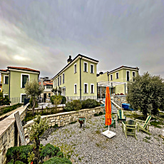 Otel Fiori Urla 